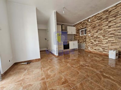 /international/pt/nadadouro-leiria-310107370299/