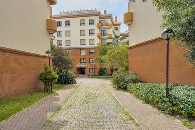 /international/pt/rua-ana-domingos-cera-alverca-do-ribatejo-portugal-alverca-do-ribatejo-e-sobralinho-lisbon-310107904505/