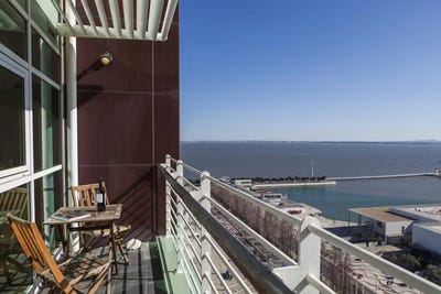 /international/pt/avenida-do-indico-lisbon-lisbon-310094693143/