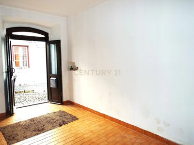 /international/pt/rua-germano-vidigal-nossa-senhora-da-vila-evora-310107090246/