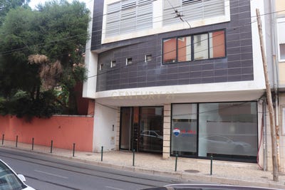 /international/pt/rua-direita-do-dafundo-no-38-alges-portugal-alges-lisbon-310105170759/