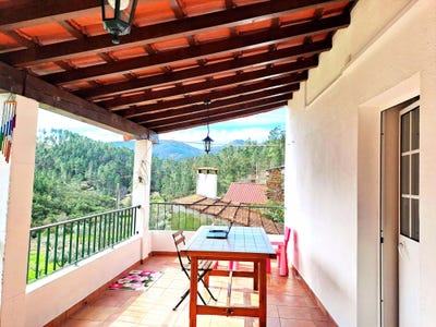 /international/pt/rua-principal-vinha-sarnadas-de-sao-simao-castelo-branco-310106577919/