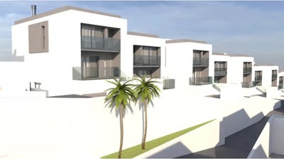 /international/pt/carcavelos-e-parede-lisbon-310100663483/