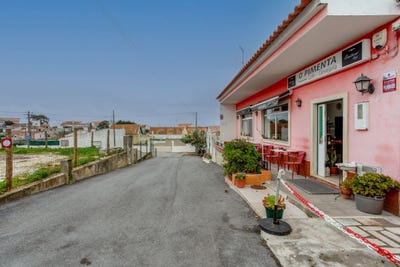 /international/pt/rua-antonio-de-sousa-junior-n-17-caldas-da-rainha-portugal-caldas-da-rainha-santo-onofre-e-serra-do-bouro-leiria-310106459193/