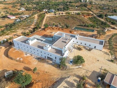 /international/pt/ilha-da-madeira-albufeira-faro-310103222302/