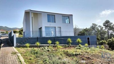 /international/pt/calheta-madeira-madeira-120097652301/