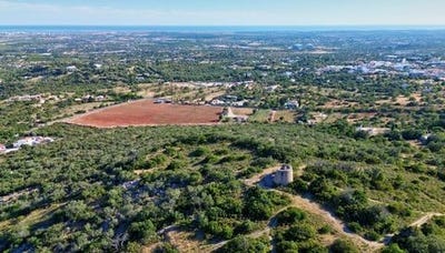/international/pt/santa-barbara-de-nexe-faro-310108374915/