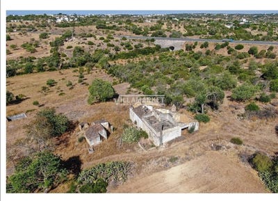 /international/pt/quelfes-faro-310108325314/