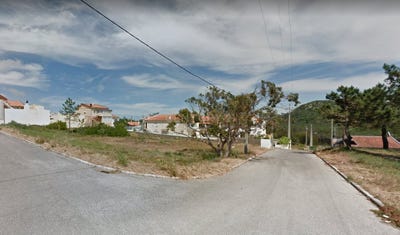 /international/pt/rua-do-poco-nazare-leiria-310094052278/