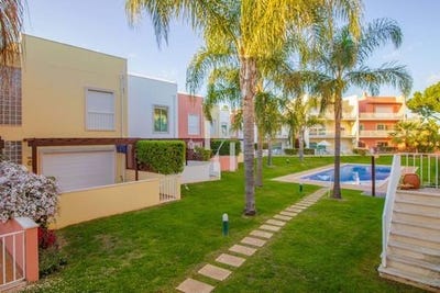 /international/pt/loule-faro-120086457441/