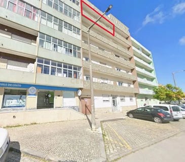 /international/pt/rua-15-de-agosto-57-4-esq-caldas-da-rainha-santo-onofre-e-serra-do-bouro-leiria-310108047707/