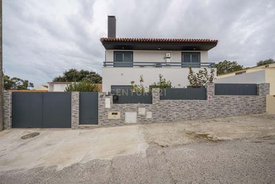 /international/pt/r-do-bairro-dos-tesos-17-sado-setubal-municipality-310103489305/