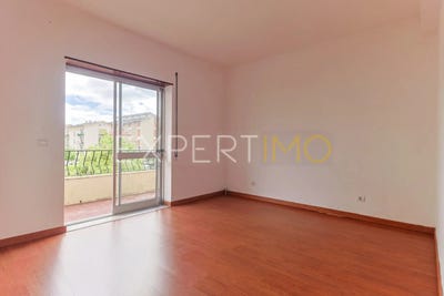 /international/pt/coimbra-lisbon-310107492125/