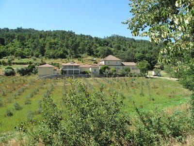 /international/pt/santiago-de-besteiros-viseu-120086473079/