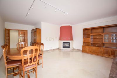 /international/pt/2670-525-loures-portugal-loures-lisbon-310107245008/