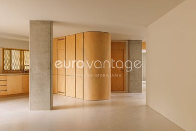 /international/pt/leiria-pousos-barreira-e-cortes-leiria-leiria-310108967949/?lang=th