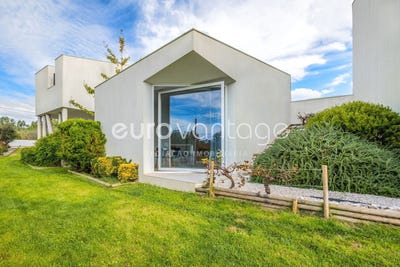 /international/pt/bidoeira-de-cima-leiria-leiria-310108967587/?lang=th