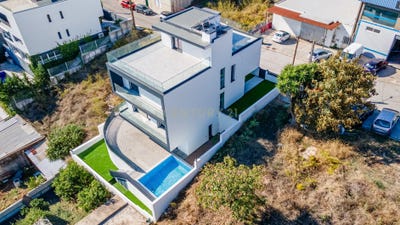 /international/pt/lote-r-dordio-gomes-316-2620-240-ramada-portugal-ramada-e-canecas-lisbon-310107703296/