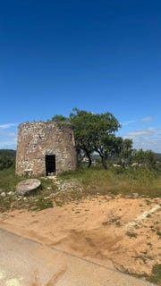 /international/pt/poco-dos-ferreiros-sao-bras-de-alportel-portugal-sao-bras-de-alportel-faro-310105231244/
