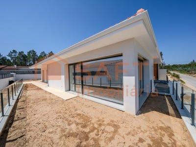 /international/pt/milagres-leiria-310100491442/
