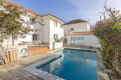 /international/pt/costa-da-caparica-setubal-municipality-310096509217/