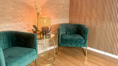 /international/pt/avenida-costa-pinto-91-cascais-portugal-cascais-e-estoril-lisbon-310108318639/