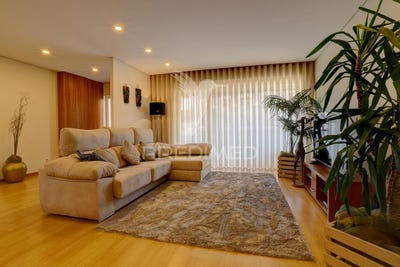 /international/pt/povoa-de-varzim-beiriz-e-argivai-povoa-de-varzim-porto-310101442697/?lang=id
