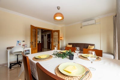 /international/pt/rua-jardim-da-nora-apelao-portugal-camarate-lisbon-310108038708/