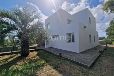 /international/pt/ponta-delgada-azores-310095192522/