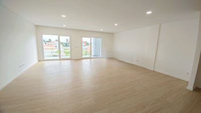 /international/pt/tavarede-coimbra-310107470276/