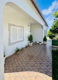 /international/pt/paderne-albufeira-faro-310107410088/