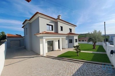 /international/pt/torres-vedras-lisbon-120095763780/
