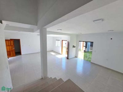 /international/py/barrio-san-pedro-s-n-encarnacion-itapua-encarnacion-itapua-department-310107813306/