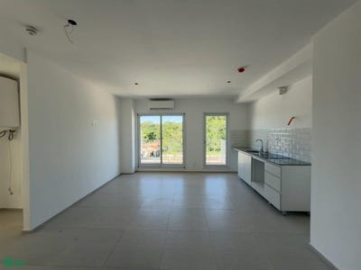 /international/py/ykuakaranday-luque-s-n-luque-central-luque-central-department-310108458609/