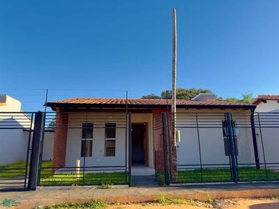 /international/py/wenceslao-martnez-luque-central-s-n-luque-central-luque-central-department-310107492728/