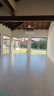 /international/py/ruta-luque-san-bernardino-y-hermenegildo-delgado-s-n-luque-central-luque-central-department-310108288131/