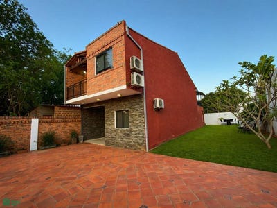 /international/py/luque-laurelty-s-n-luque-central-luque-central-department-310108288304/