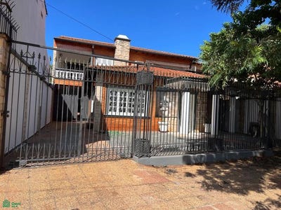 /international/py/corpus-christi-y-luis-a-parana-s-n-fernando-de-la-mora-central-fernando-de-la-mora-central-department-310107589192/