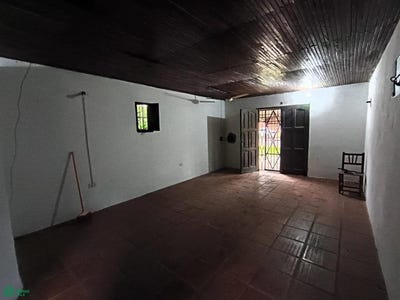 /international/py/defensores-del-chaco-casi-los-alpes-s-n-lambare-central-lambare-central-department-310108896656/