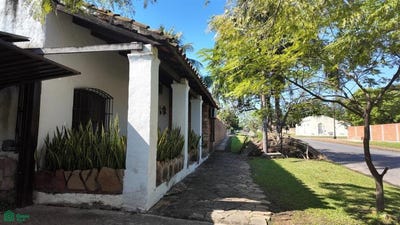 /international/py/14-de-mayo-entre-humaita-y-avda-lomas-valentinas-s-n-villeta-central-villeta-central-department-310101228705/?lang=fr