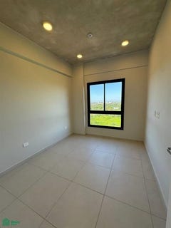 /international/py/km-8-s-n-ciudad-del-este-alto-parana-ciudad-del-este-alto-parana-department-310107945923/