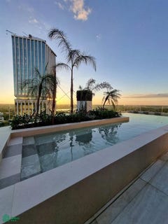 /international/py/avenida-brasilia-1994-virgen-de-la-asuncion-asuncion-310108185939/
