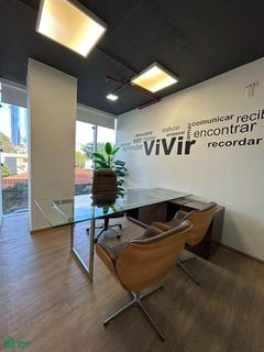 /international/py/edificio-atrium-guido-spano-esq-dr-morra-s-n-villa-morra-asuncion-310108810261/