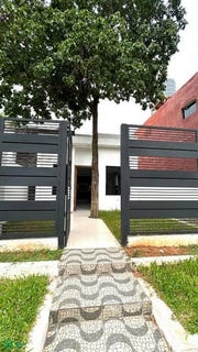 /international/py/calle-capitan-de-matei-480-villa-elisa-central-villa-elisa-central-department-310106292507/