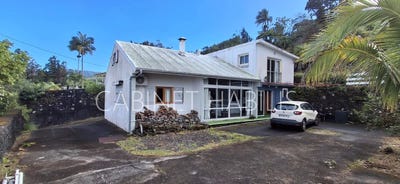 /international/re/saint-joseph-saint-pierre-310109126578/