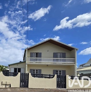 /international/re/saint-joseph-saint-pierre-310104509592/