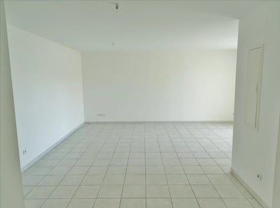 /international/re/saint-denis-saint-denis-120095785399/