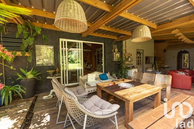 /international/re/saint-denis-saint-denis-310101969257/