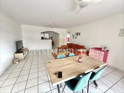 /international/re/saint-joseph-saint-pierre-310106336707/