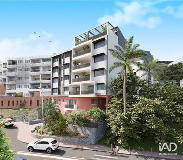 /international/re/saint-denis-saint-denis-310107969037/